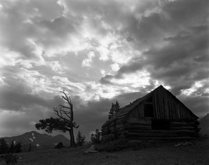 03 abandoned cabin toward sunset 76SP,S-18.jpg